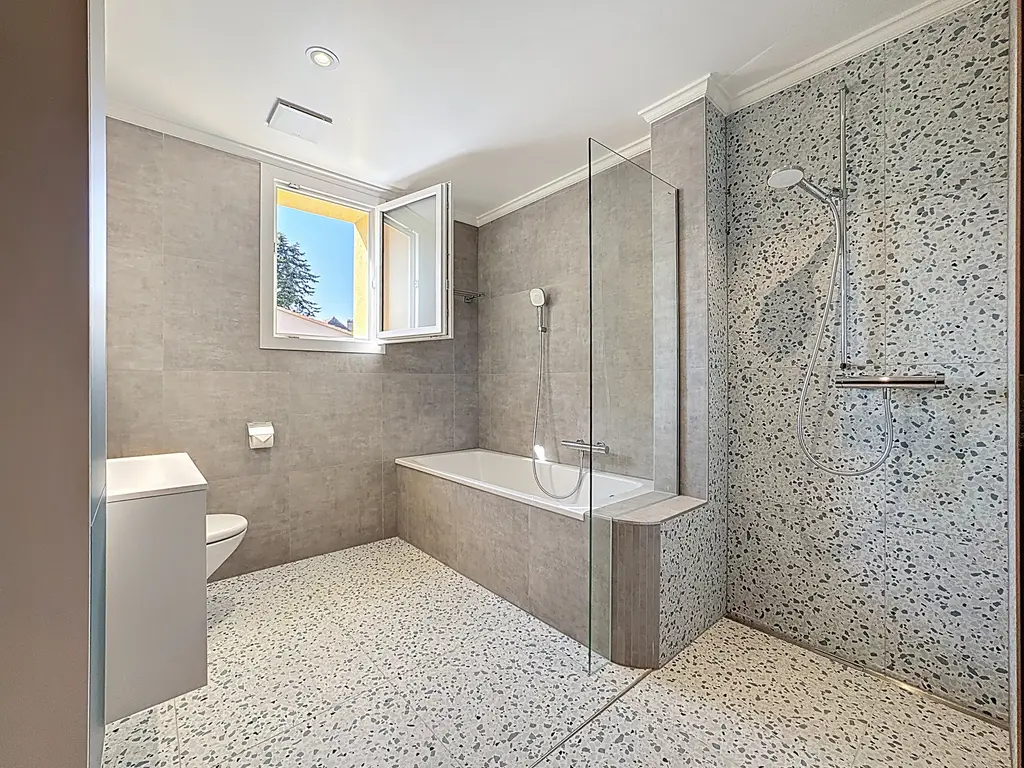 4,5 pièces neuf d’exception – étage privatif dans une petite PPE de 3 appartements