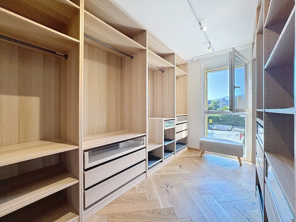 4,5 pièces neuf d’exception – étage privatif dans une petite PPE de 3 appartements