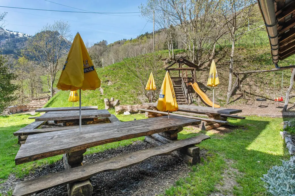 Splendide établissement au cœur de la Haute-Gruyère, une opportunité incroyable pour les amoureux de la nature