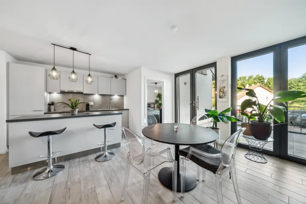 Coup de coeur: superbe appartement de 2,5 pièces, au rez, avec sa terrasse