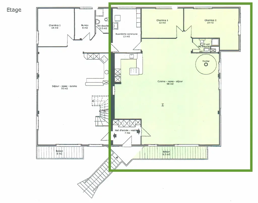 Lumière et espace pour ce duplex de 4,5 pièces avec terrasse, à Villaz-St-Pierre (Fuyens)