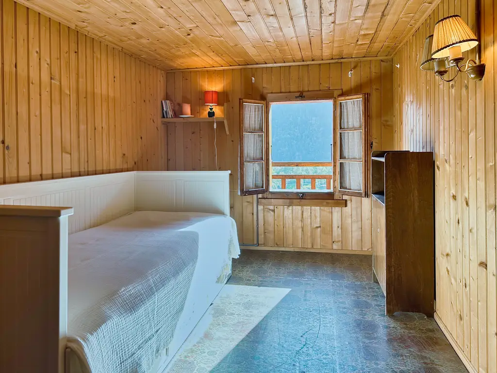 Opportunité: Adorable chalet à vendre, à Salvan &#8211; parcelle de 300m2 avec potentiel