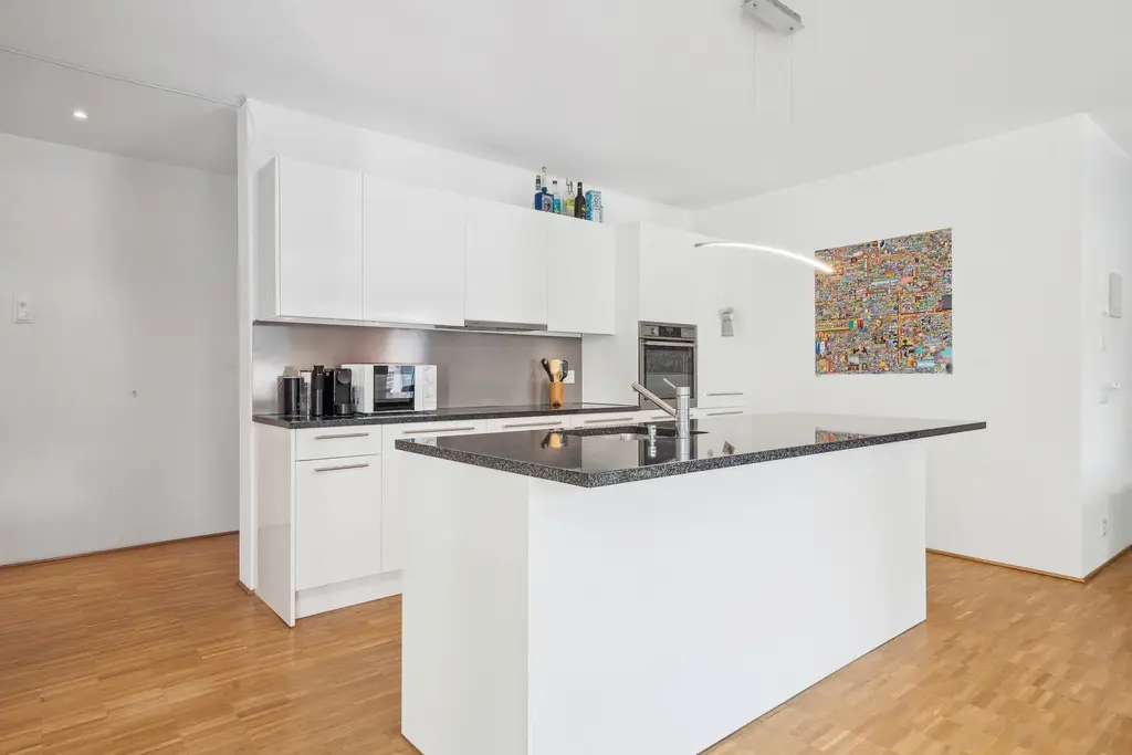 A saisir : superbe appartement de 5,5 pces avec loggia &#8211; situation optimale, à Fribourg