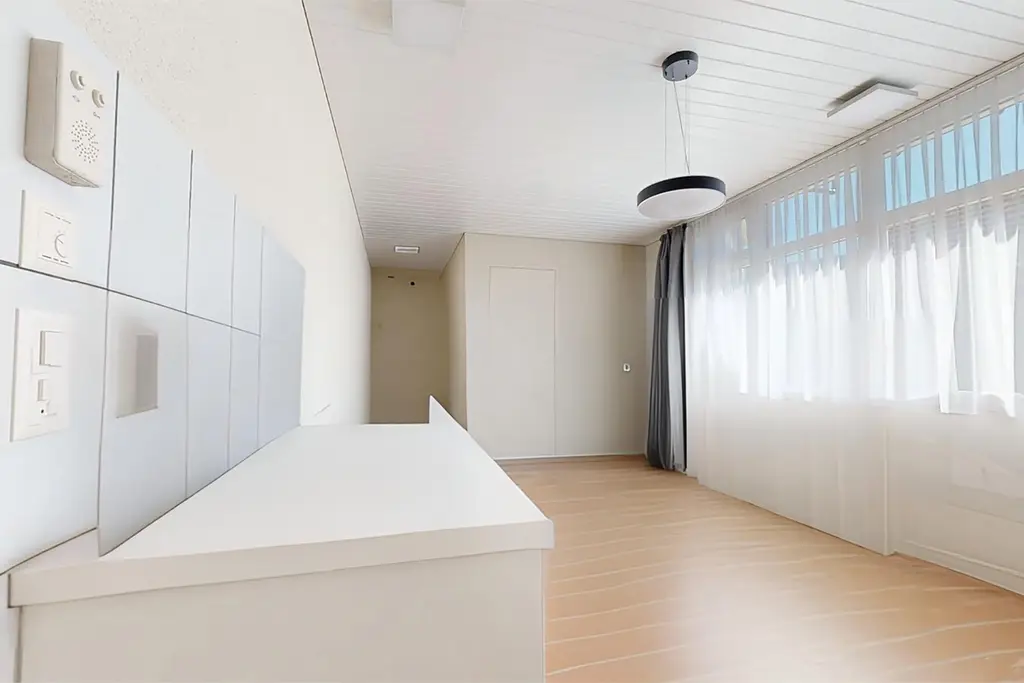 Gemütliches Zimmer / Büro / Atelier / Lager in Nesslau zu verkaufen