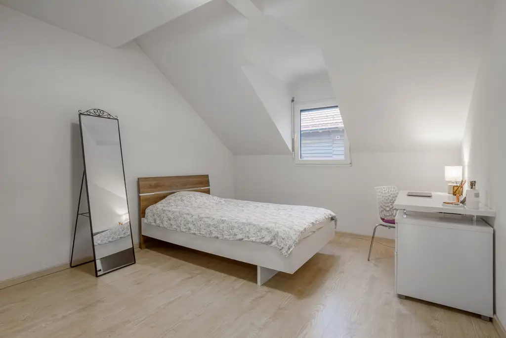 Villa mitoyenne familiale de 5.5 pièces