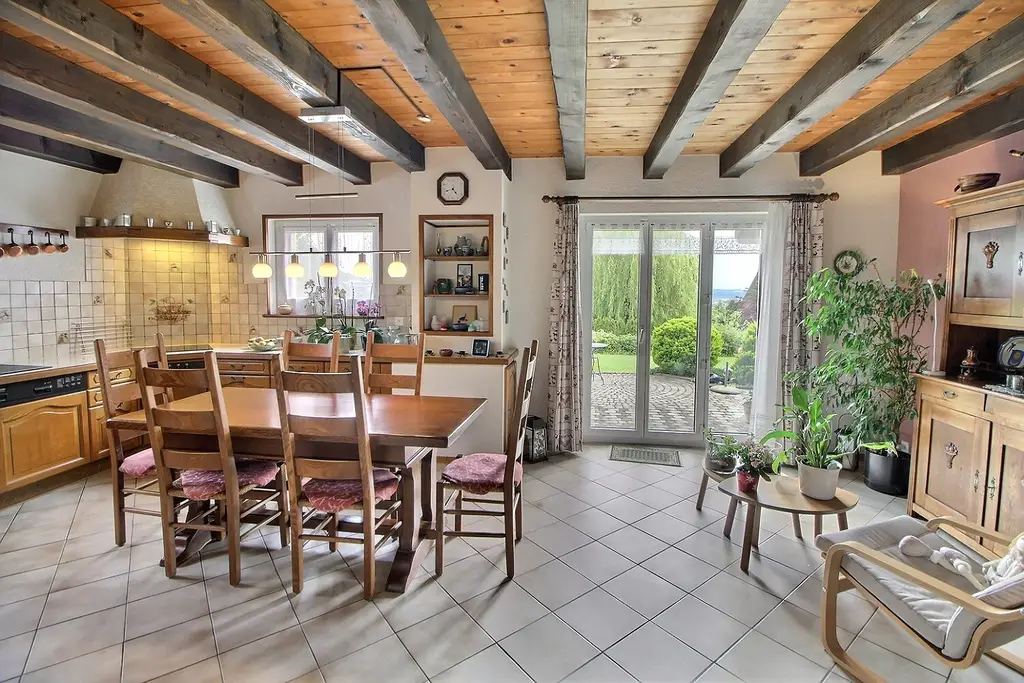 Charmante maison avec une belle vue Lac