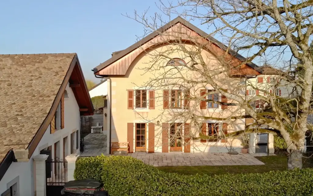 SPLENDIDE MAISON HISTORIQUE