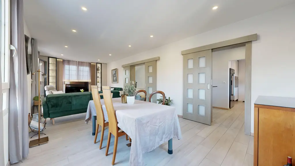 Maison familiale de 6,5 pièces rare et unique