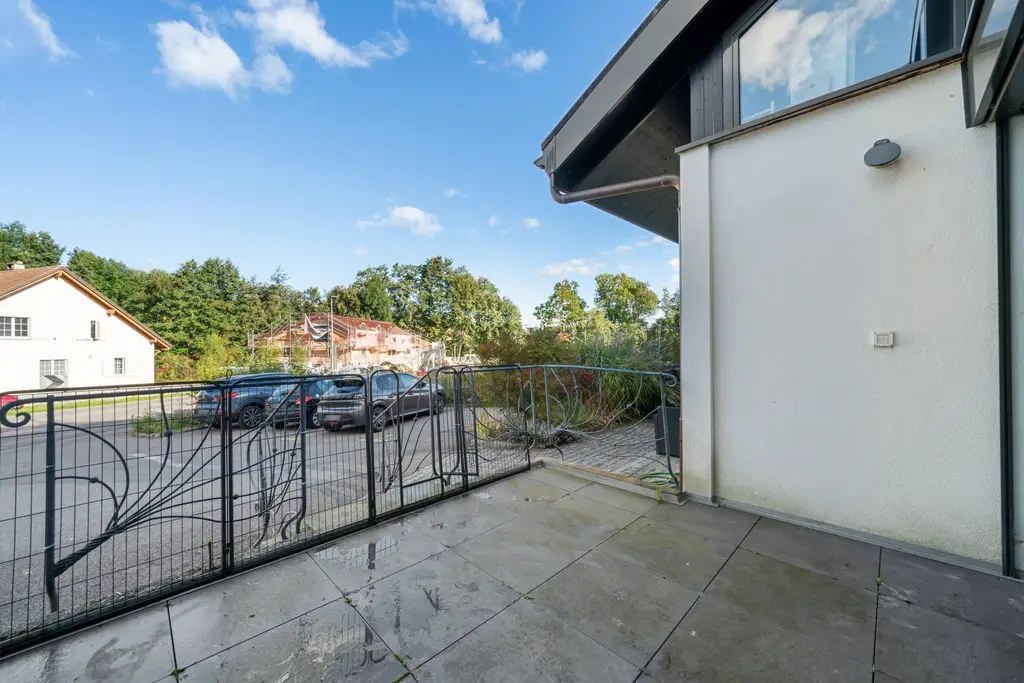 Coup de coeur: superbe appartement de 2,5 pièces, au rez, avec sa terrasse