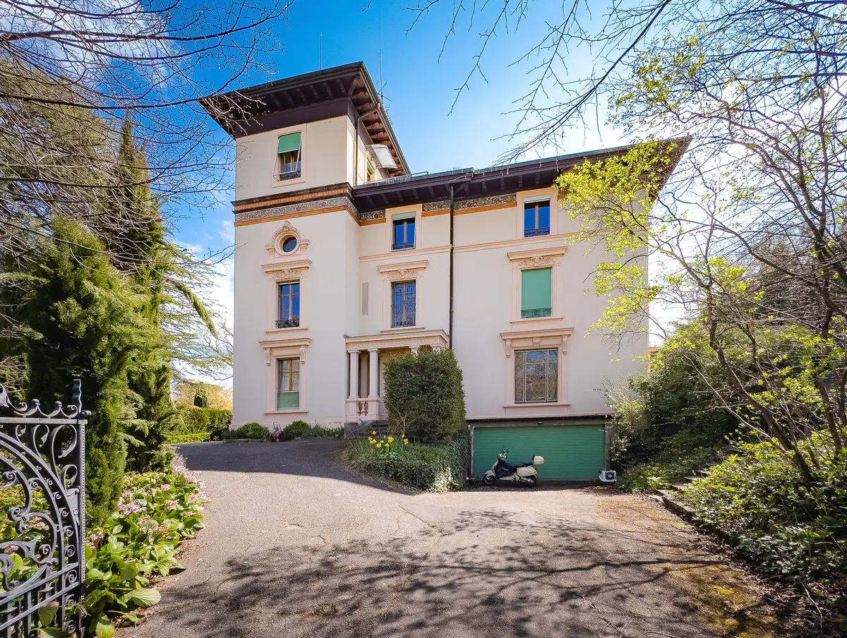 Majestueuse Villa de Maître Historique à Plan-les-Ouates