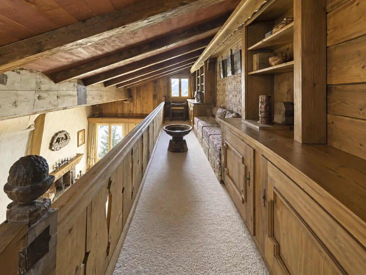 Charming appartment in the center of Gstaad - Valley & Palace views