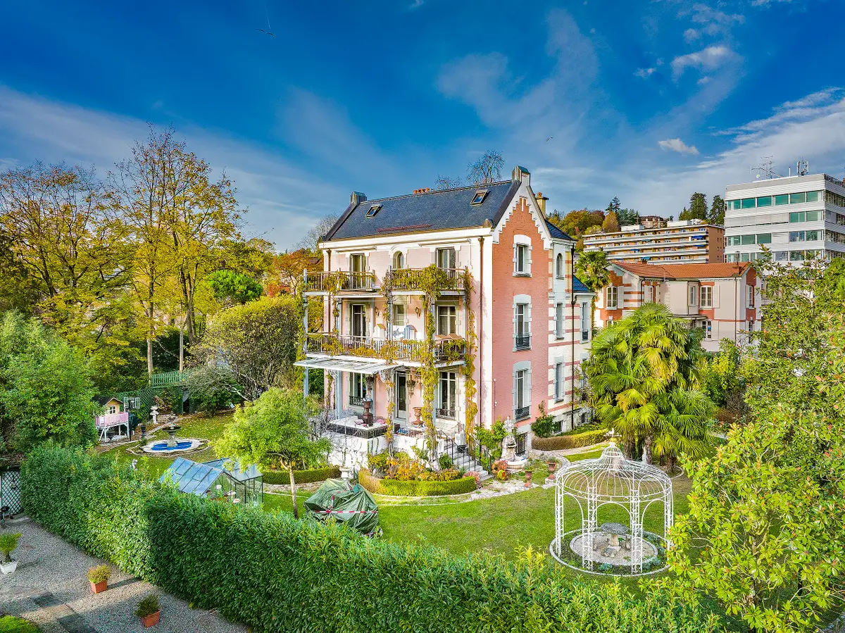 Maison d’exception à deux pas des quais de Montreux