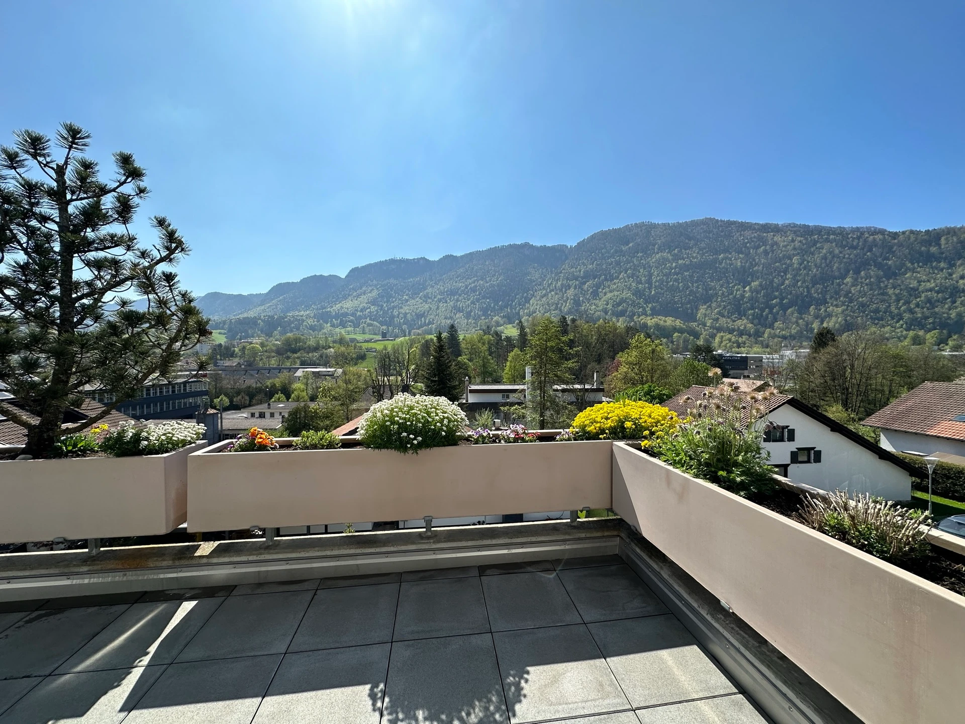 Grand appartement de 4.5 pièces en PPE