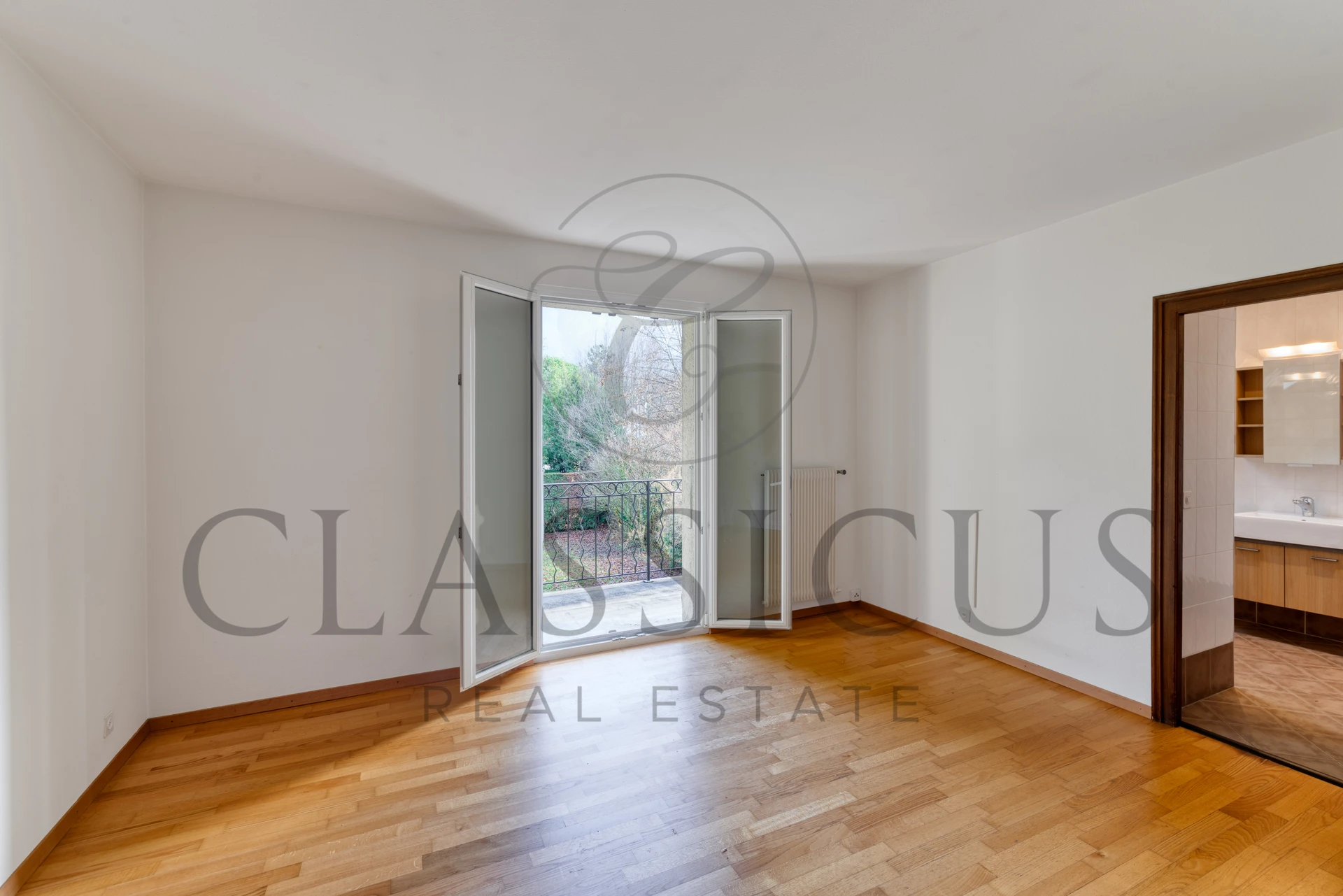 Maison Breccolini familiale avec suite parentale, 4 chambres et jardin plein Sud