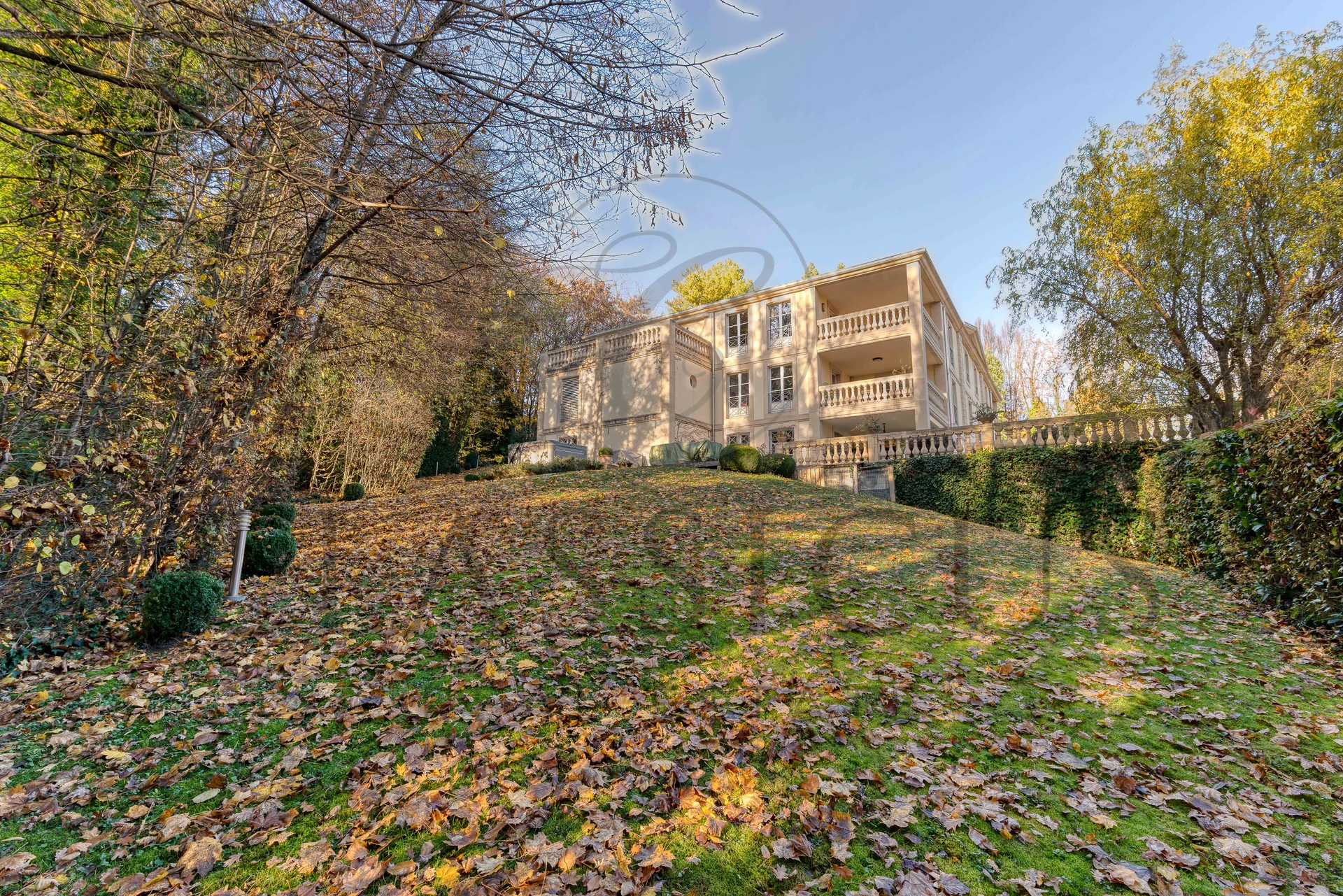 Vandœuvres – Appartement de prestige avec 250 m² de terrasses