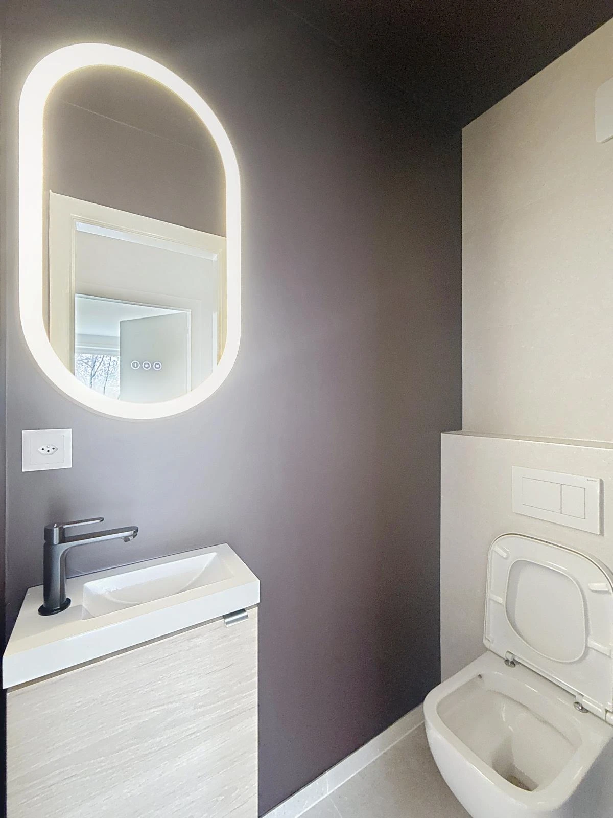 Champel / Parc Bertrand – Appartement 5 pièces en excellent état avec balcon et parking intérieur