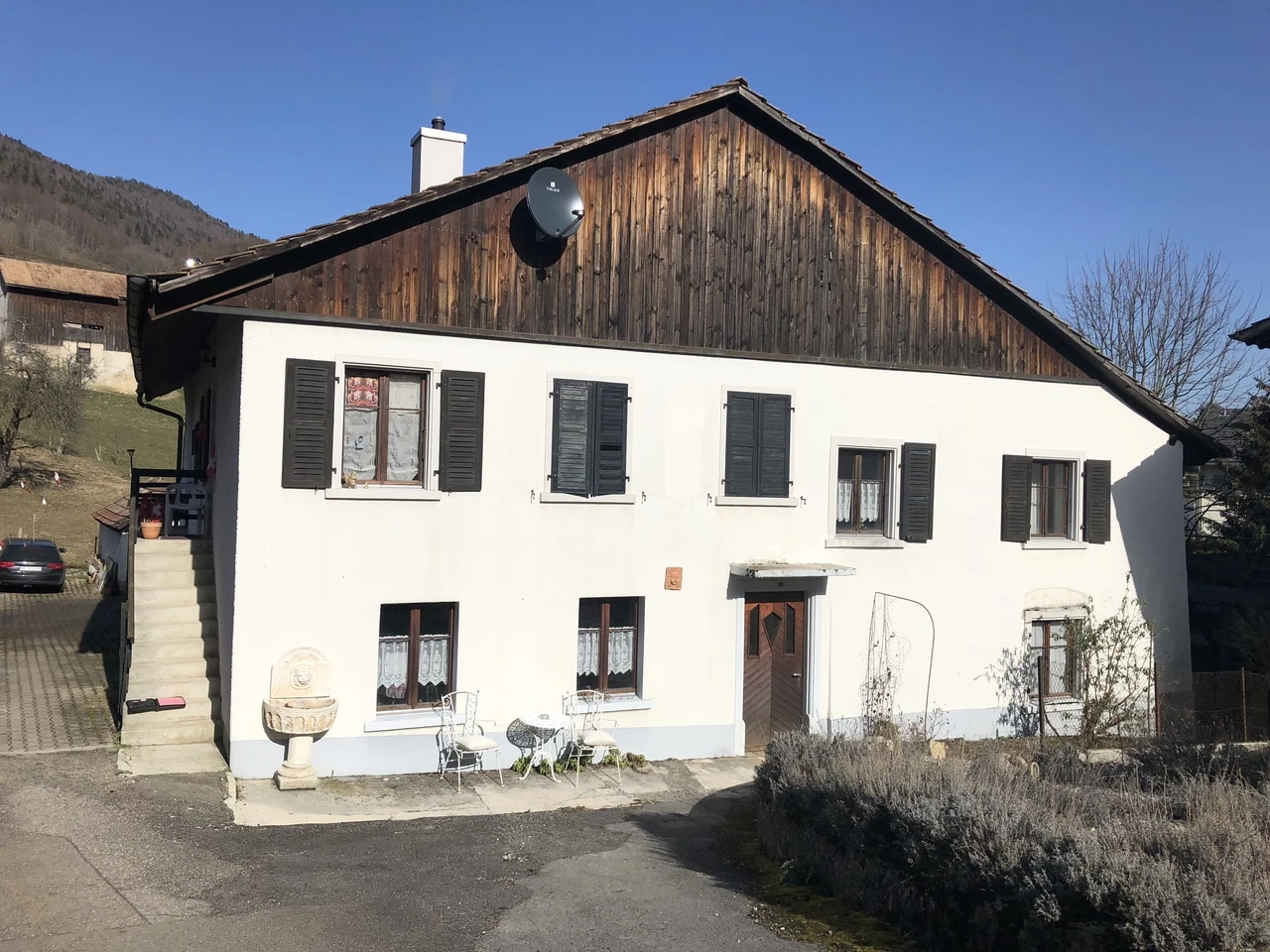 Petit immeuble de rendement