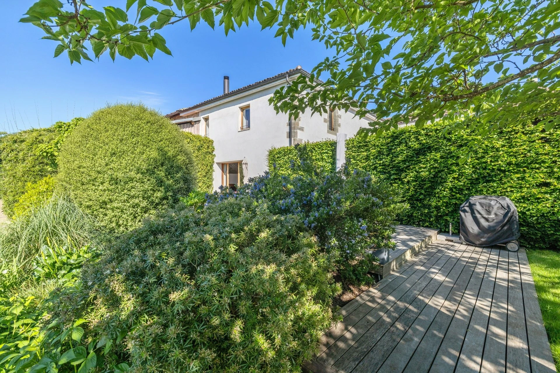 Sublime Maison dans un cadre verdoyant