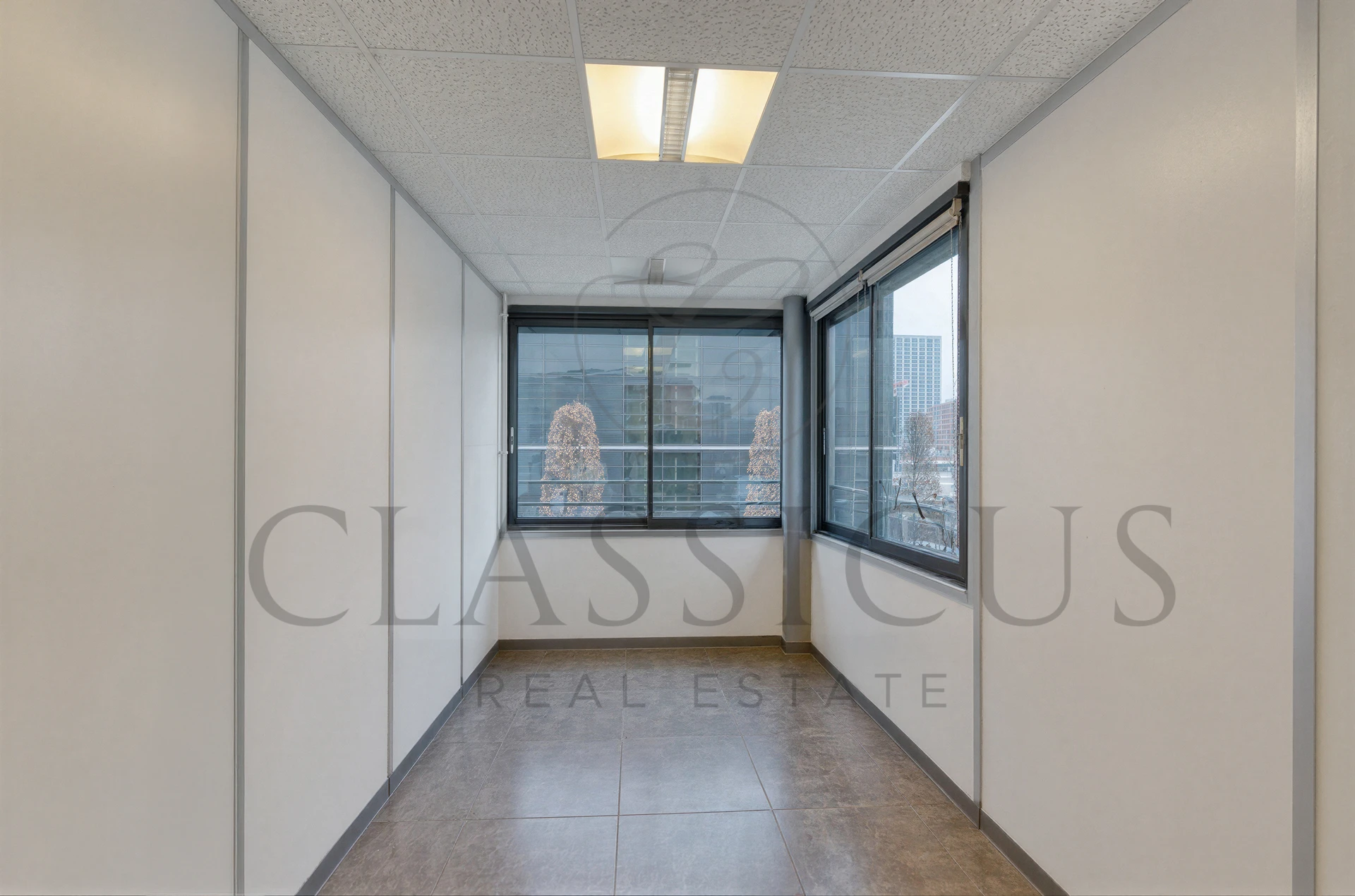 Grande surface de bureaux au 2ème étage – 263 m² – Genève Plainpalais