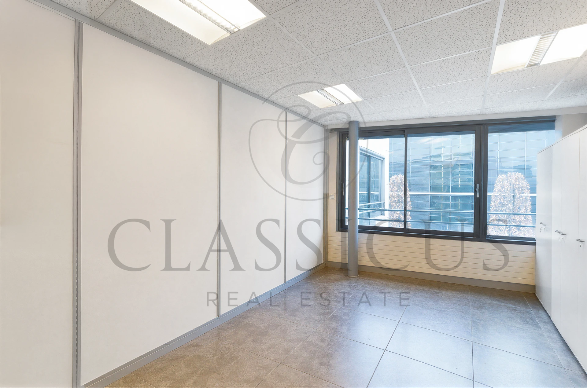 Grande surface de bureaux au 2ème étage – 263 m² – Genève Plainpalais