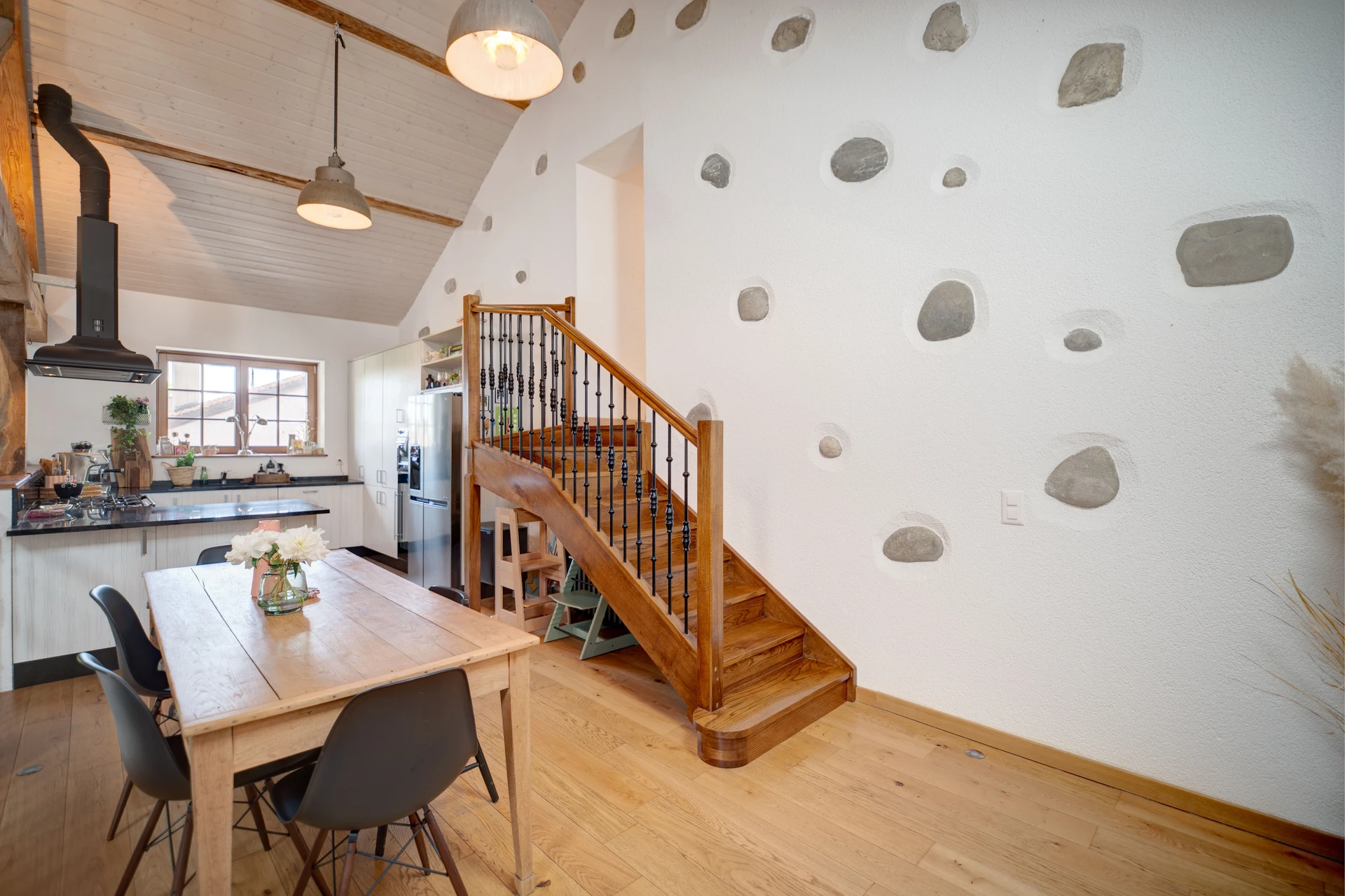 Charmante Maison de Village Rénovée
